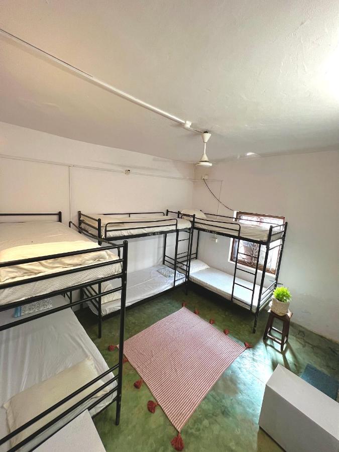Green Rover Hostel By Gypstead Vagator Kültér fotó