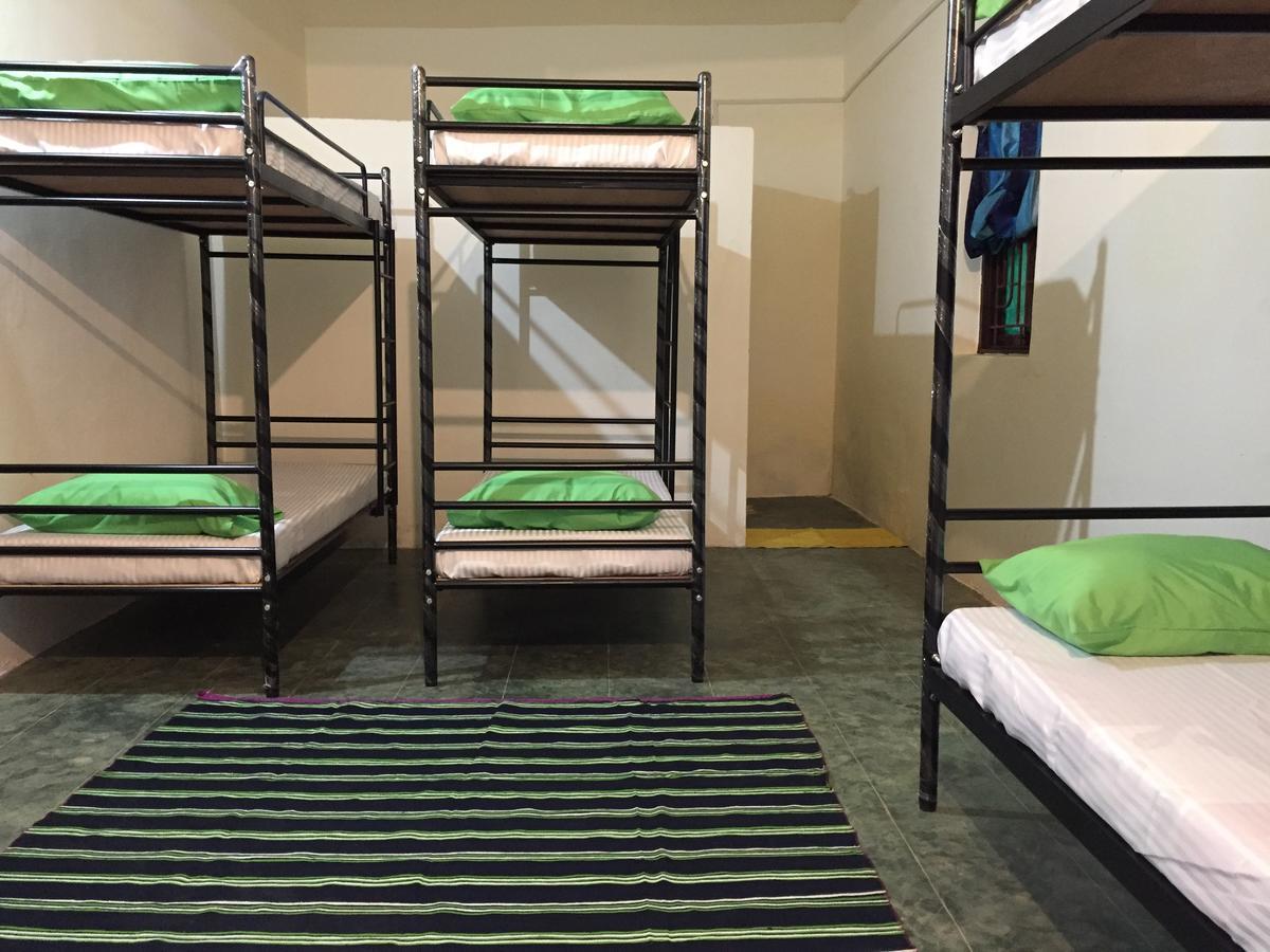 Green Rover Hostel By Gypstead Vagator Kültér fotó